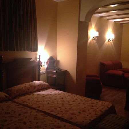 Hotel El Mano Huéscar Стая снимка